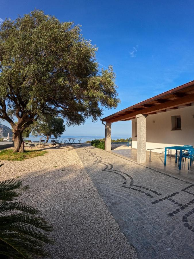 Hotel Pranos Turismo Rurale Cala Gonone Buitenkant foto