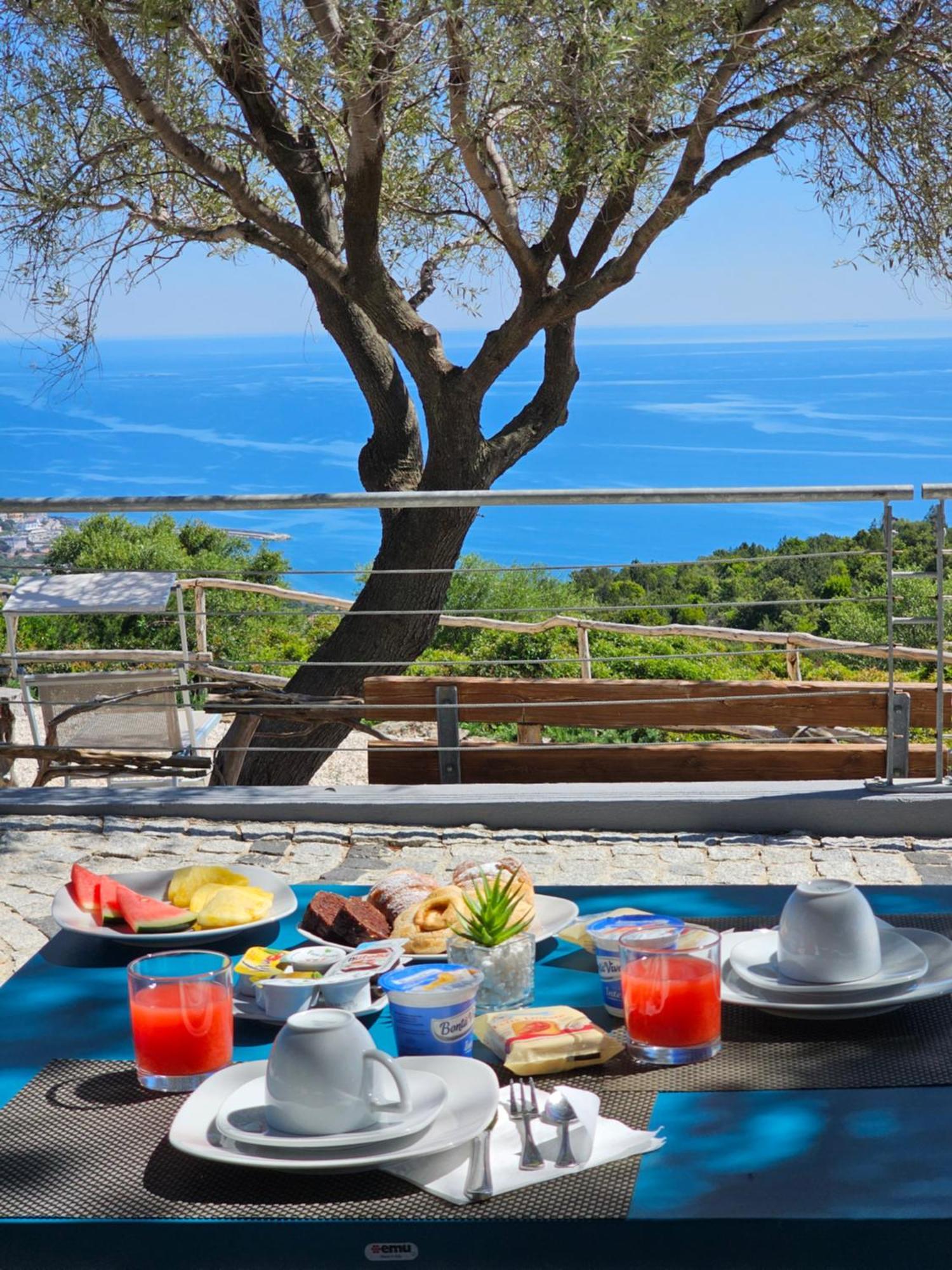 Hotel Pranos Turismo Rurale Cala Gonone Buitenkant foto